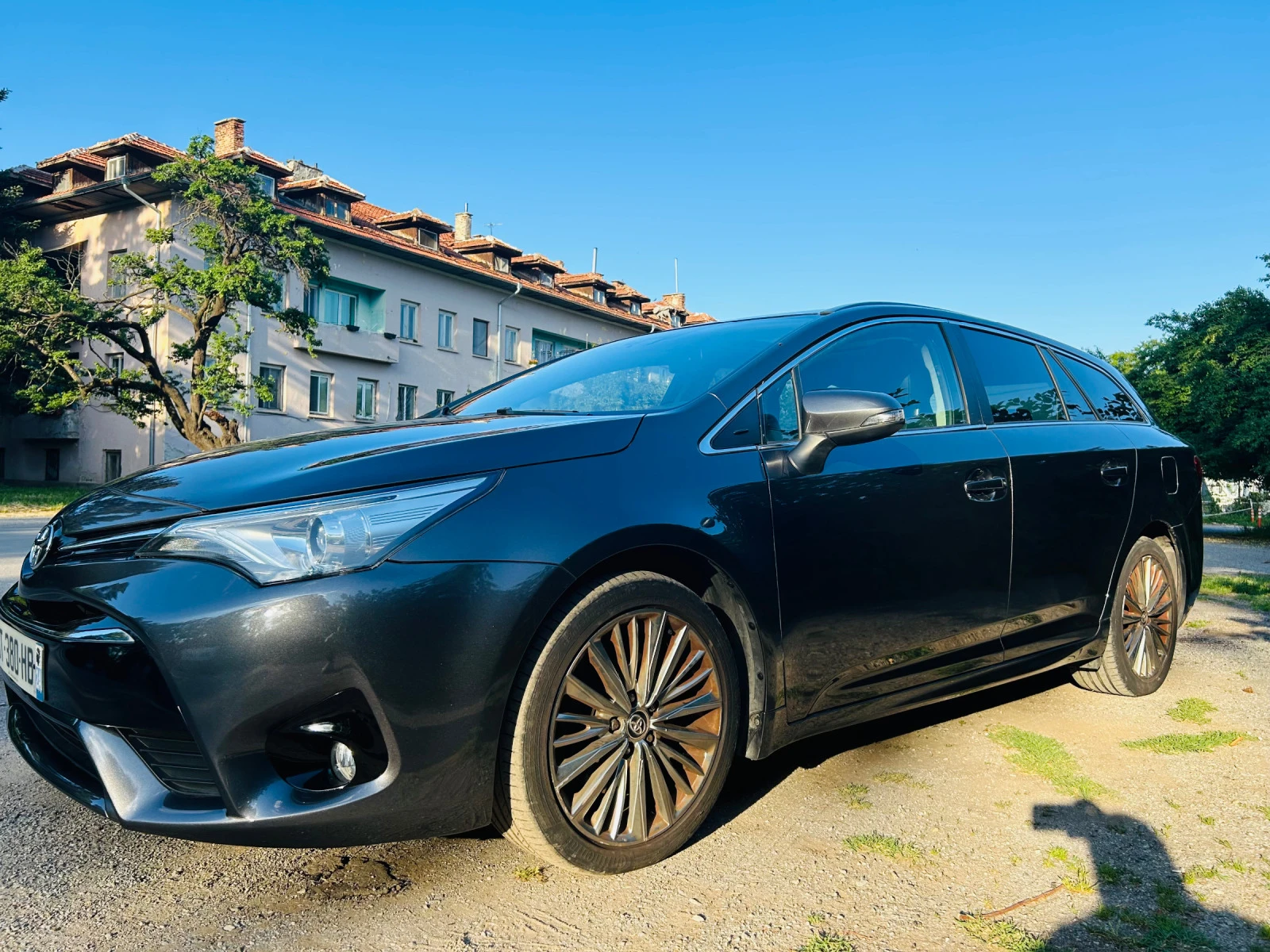 Toyota Avensis 2.0 idm - изображение 3