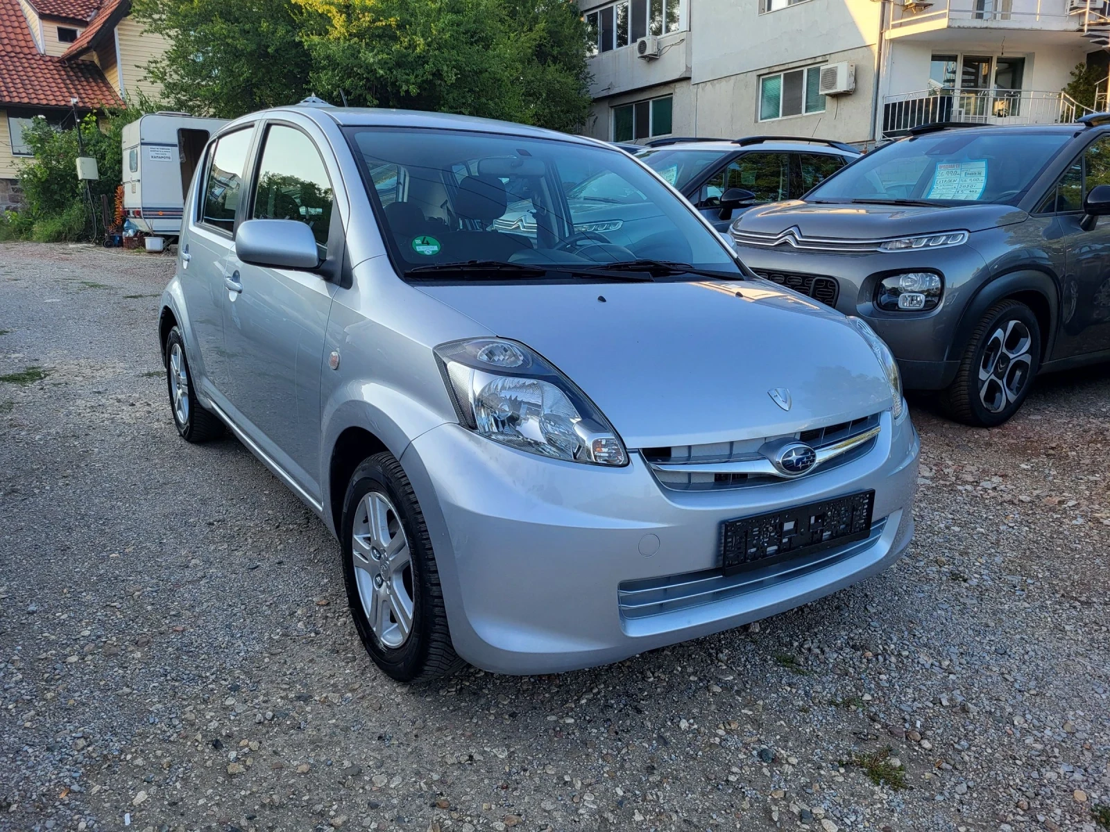 Subaru Justy 1.0 - [1] 