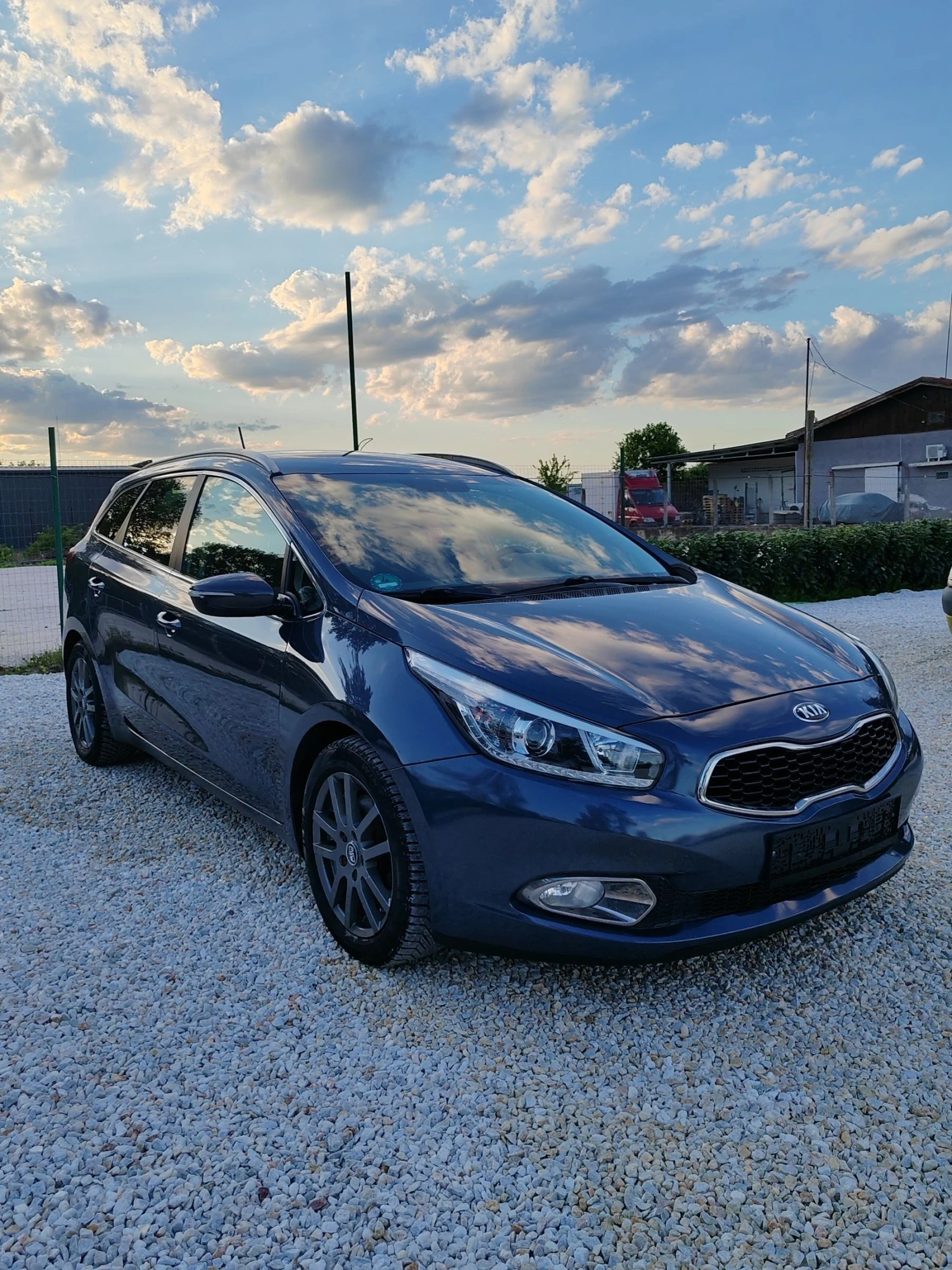 Kia Ceed 1.6, 128к.с. - изображение 2