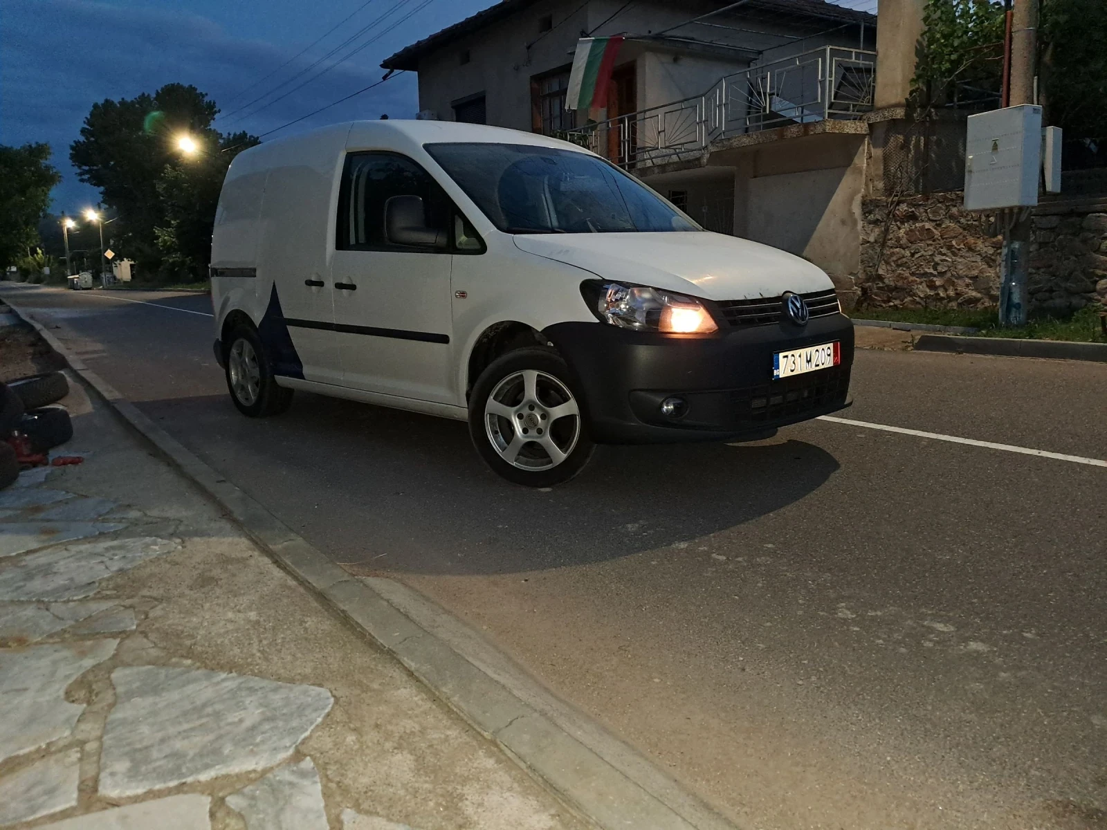 VW Caddy  - изображение 4