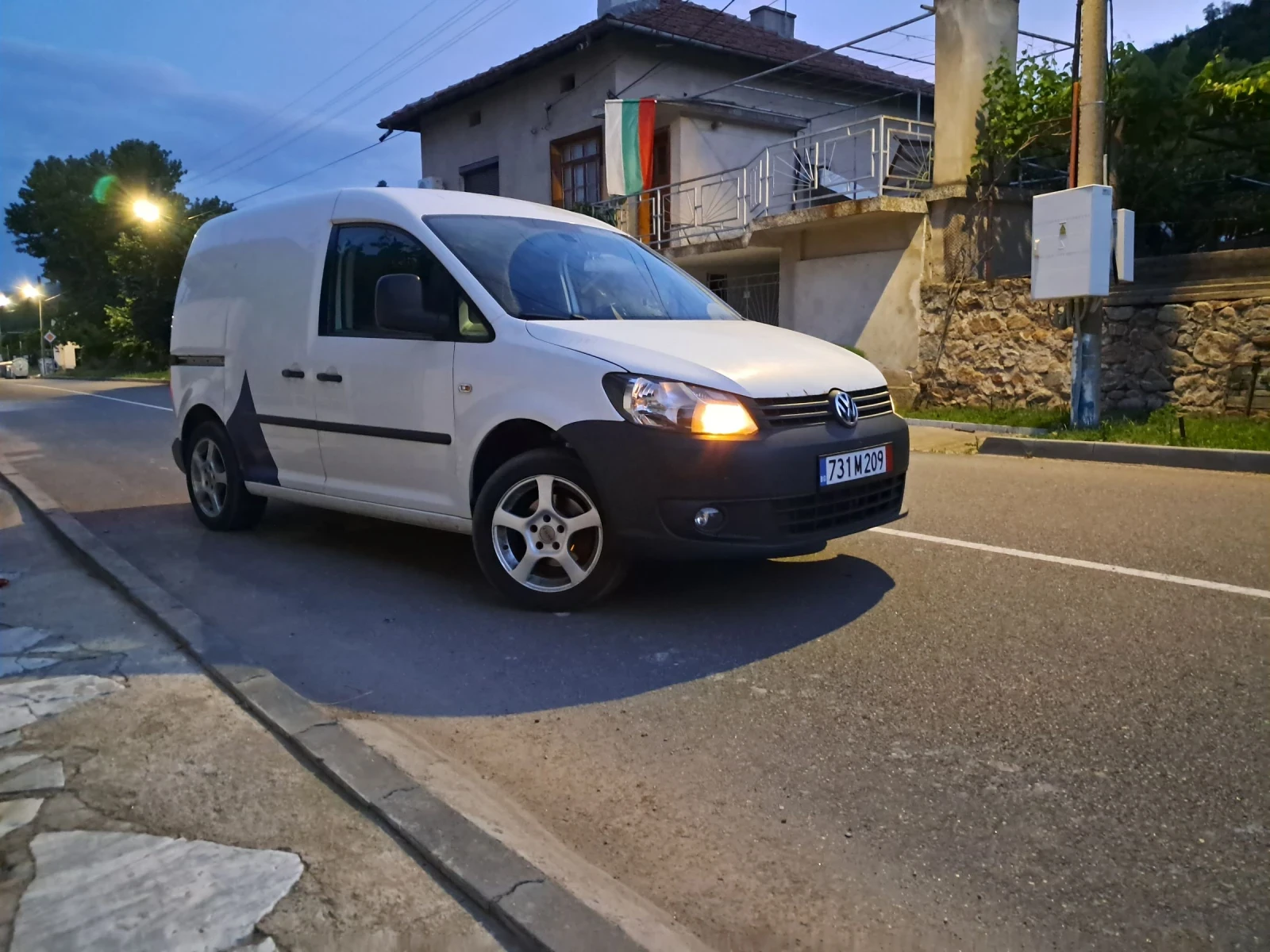 VW Caddy  - изображение 2