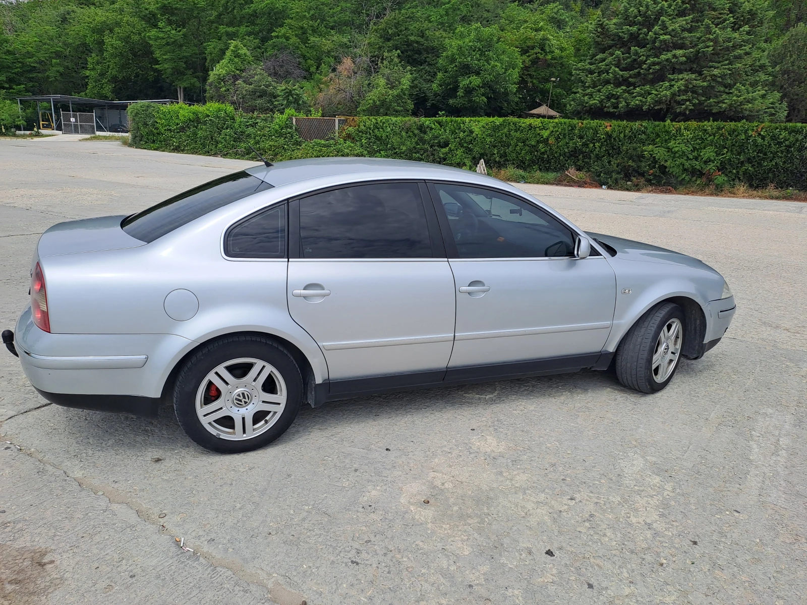 VW Passat  - изображение 4