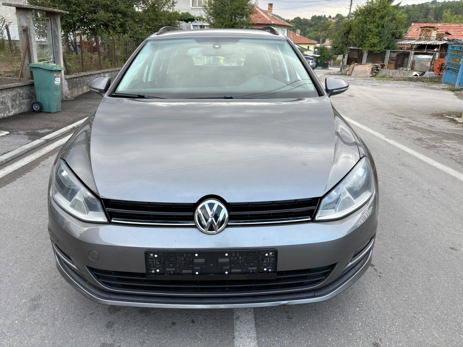 VW Golf 1.6 TDI BLUEMOTION - изображение 2