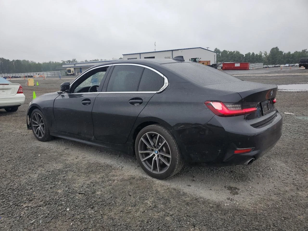 BMW 330 HARMAN/ПАНОРАМА/ВИДЕО НА МОТОРА - изображение 6