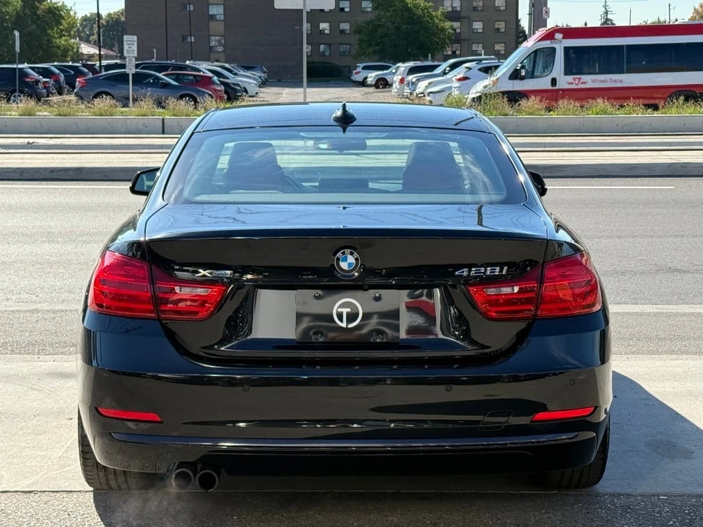 BMW 428 * АВТО КРЕДИТ* ЦЕНА ДО БГ * СЕРВИЗНА ИСТОРИЯ *  - изображение 8