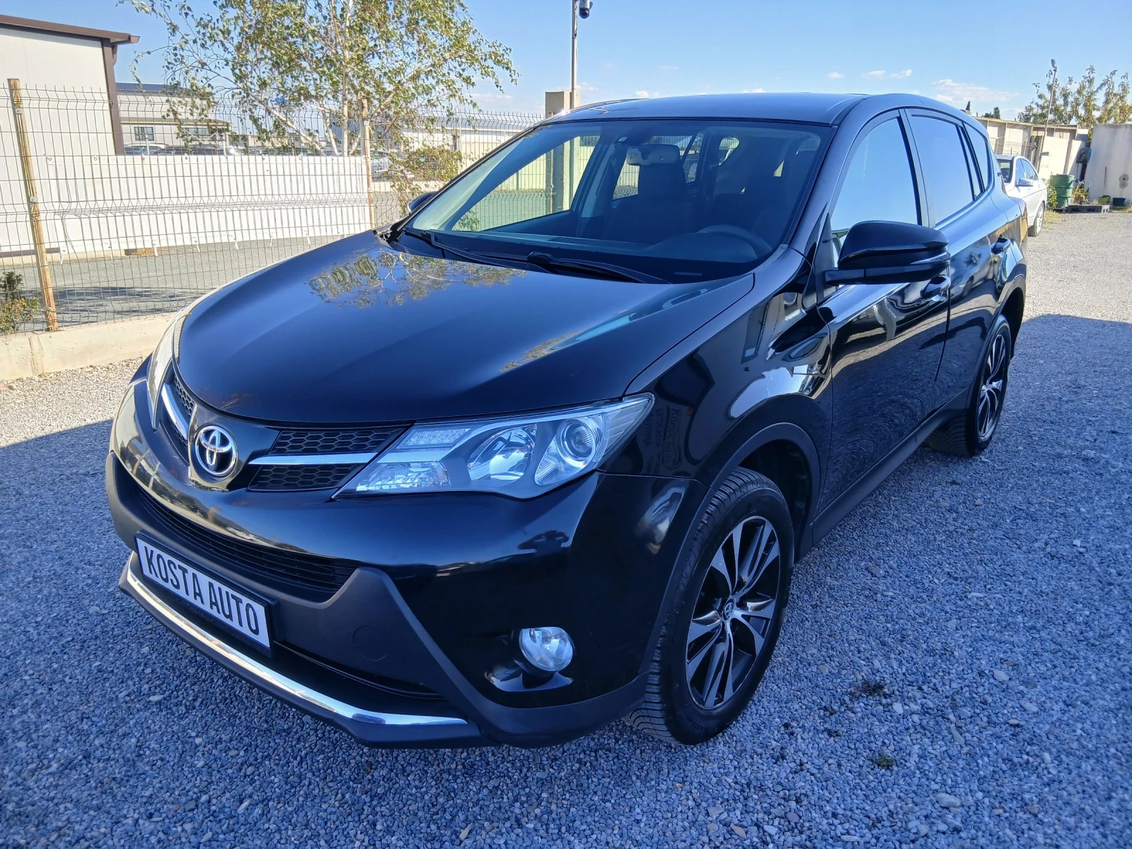 Toyota Rav4 КАТО НОВA, снимка 6 - Автомобили и джипове - 53412828