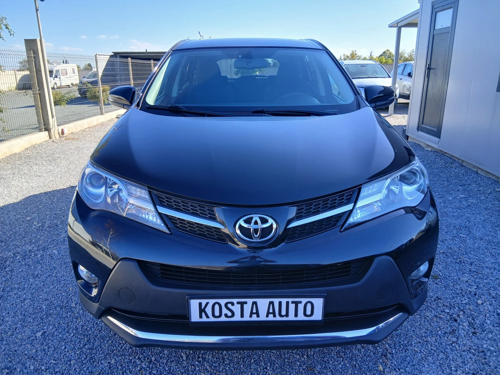 Toyota Rav4 КАТО НОВA, снимка 7 - Автомобили и джипове - 53412828