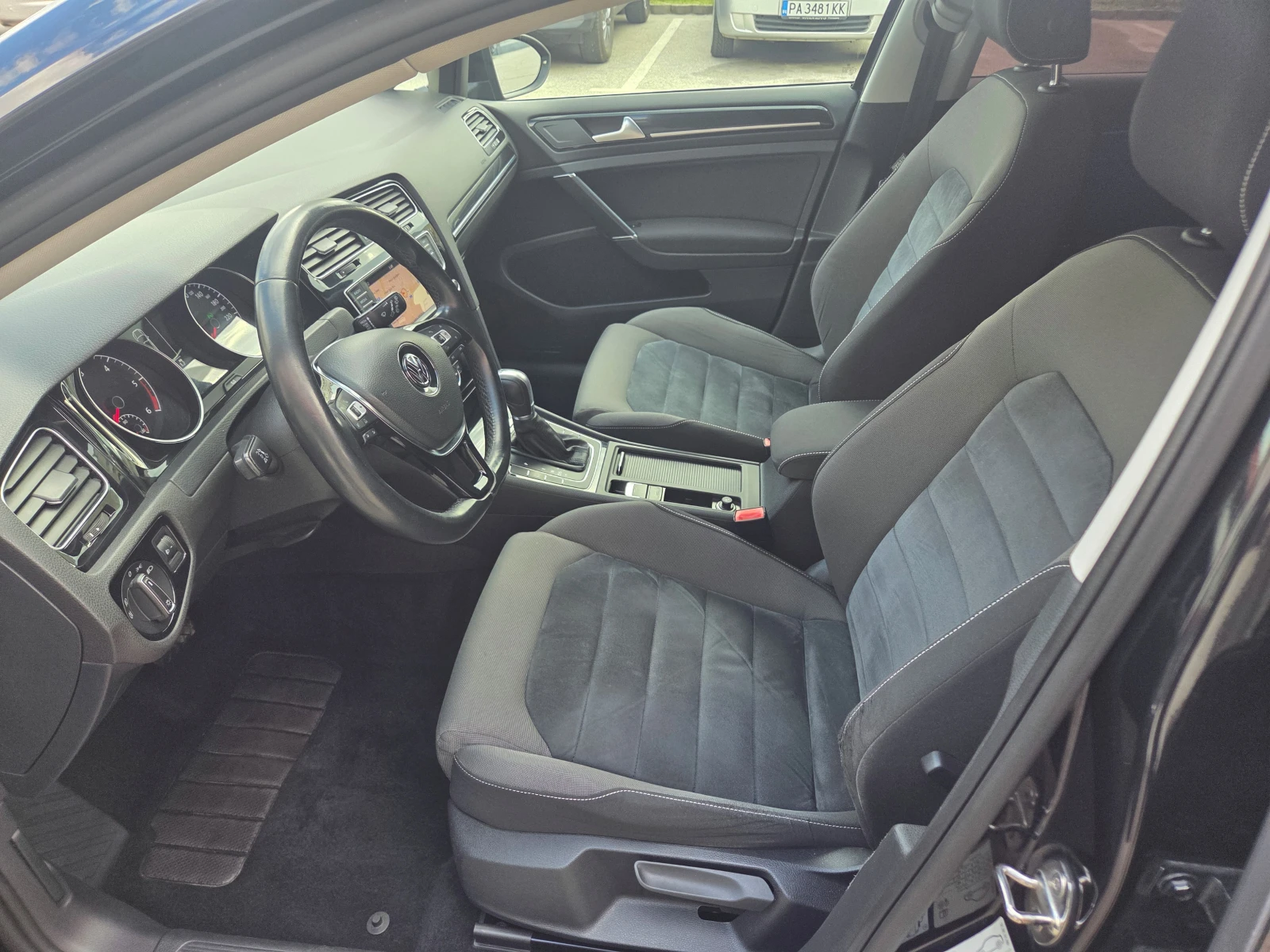 VW Golf 1.6 TDI/Executive/BlueMotion/Tech - изображение 10