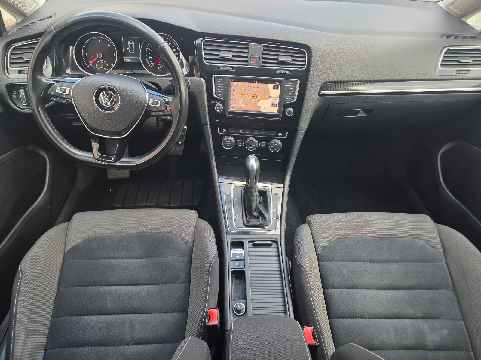 VW Golf 1.6 TDI/Executive/BlueMotion/Tech | Mobile.bg � ����������� 11