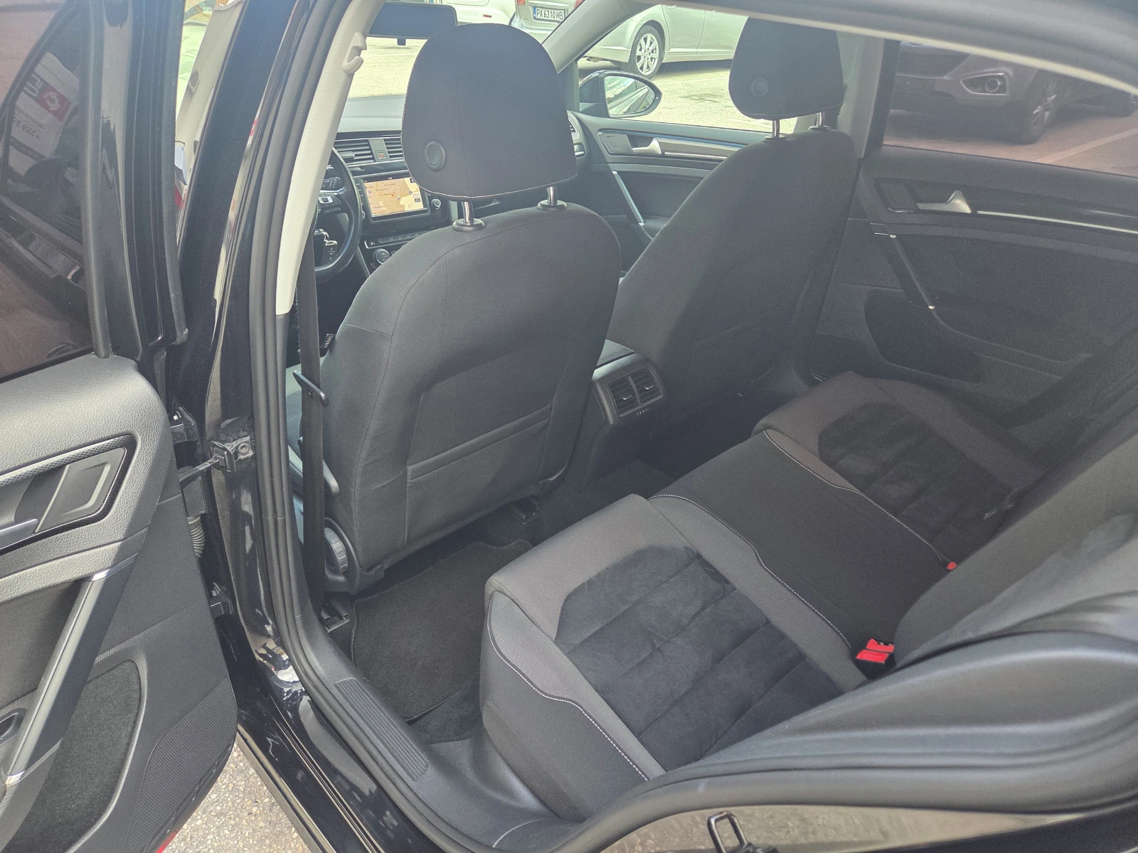 VW Golf 1.6 TDI/Executive/BlueMotion/Tech | Mobile.bg � ����������� 16