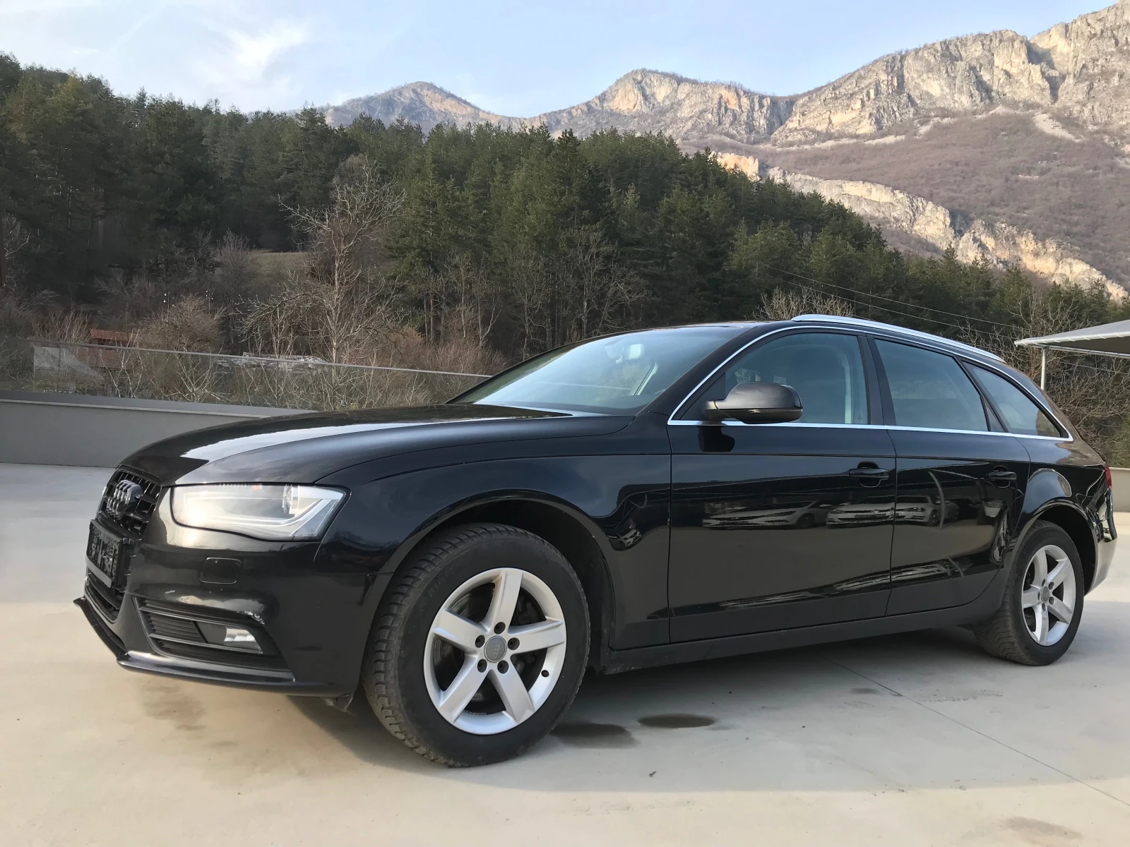 Audi A4 2, 0tdi.143k.S-line. - изображение 8