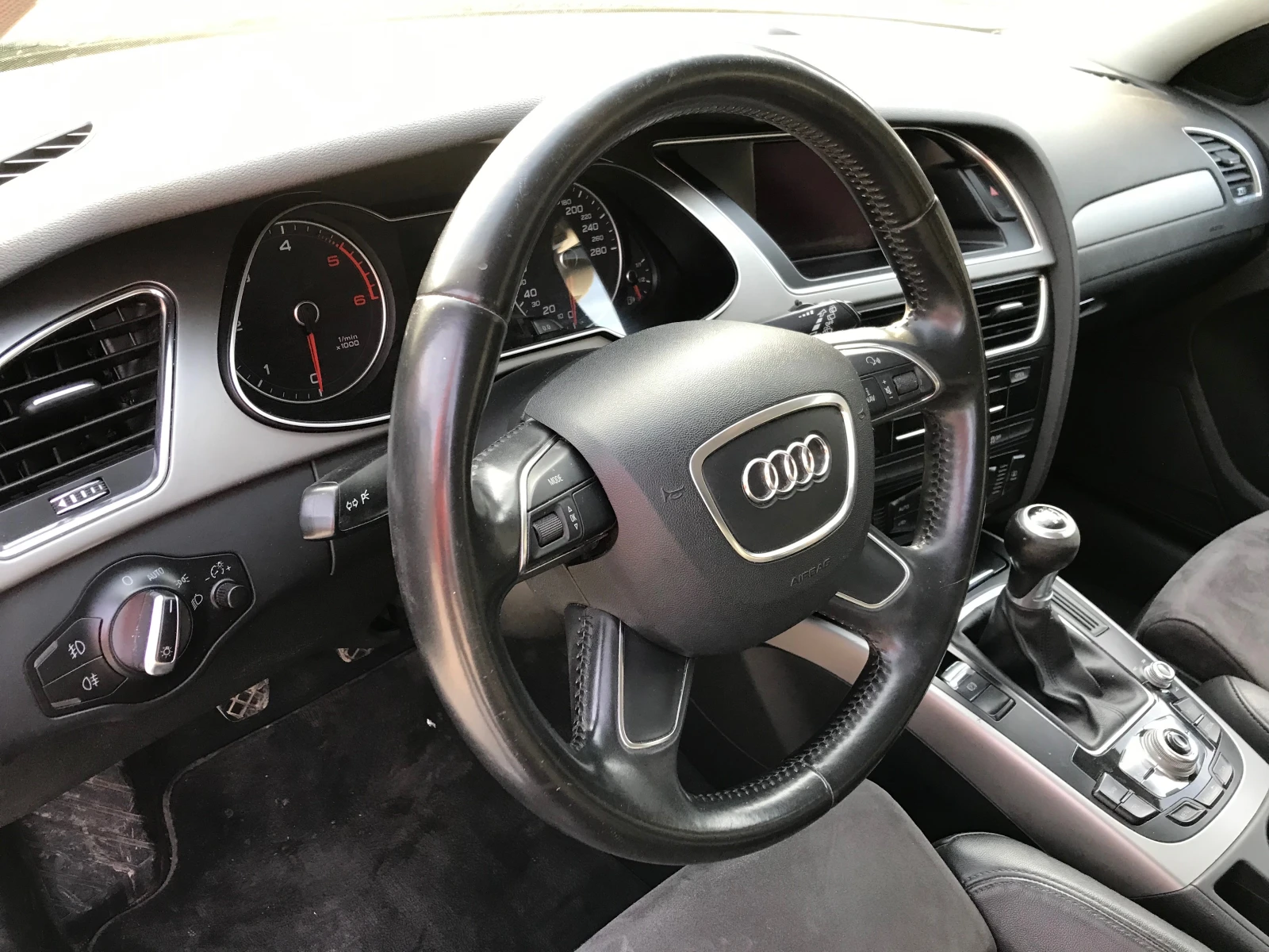 Audi A4 2, 0tdi.143k.S-line. | Mobile.bg � ����������� 11