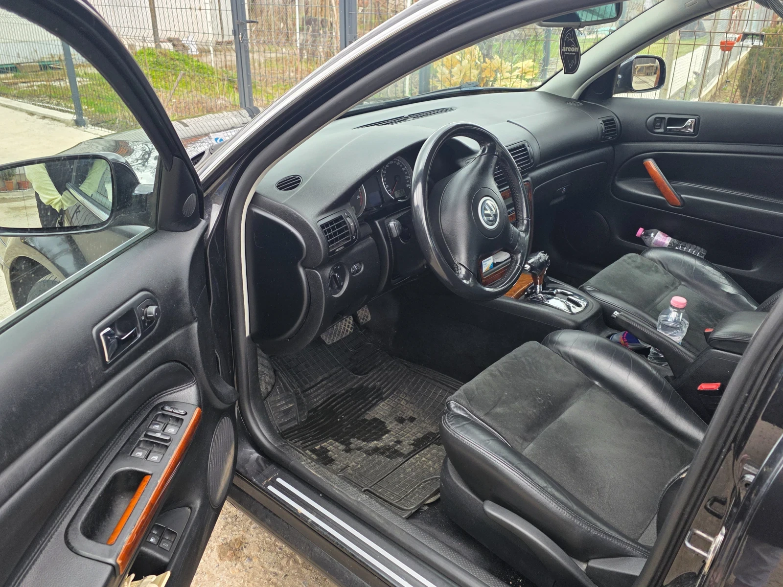 VW Passat 1.9tdi, снимка 7 - Автомобили и джипове - 53939754