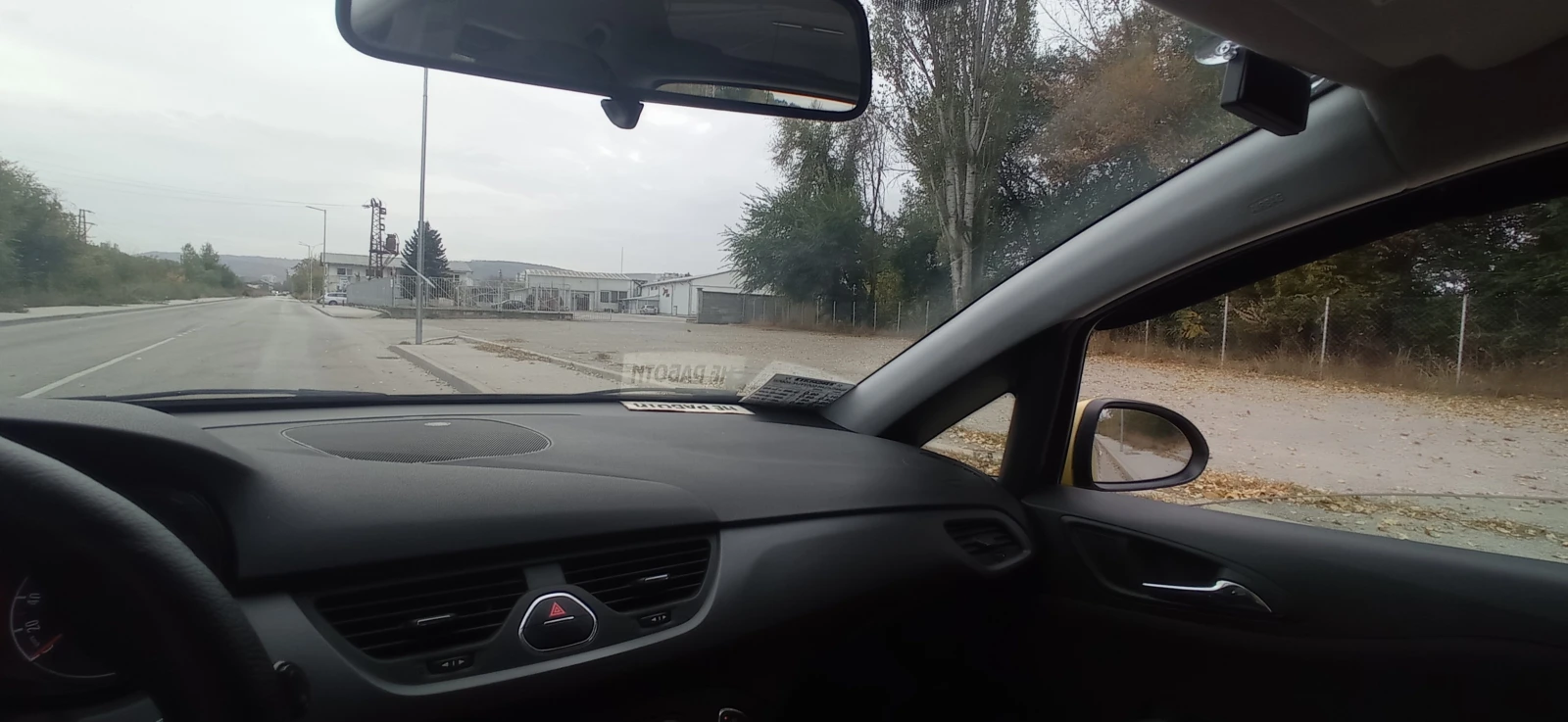 Opel Corsa Е.1.4/90кс Без Турбо* , снимка 13 - Автомобили и джипове - 54563631