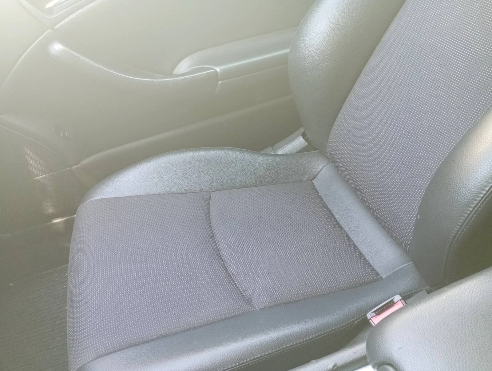 Mercedes-Benz CLC 180, снимка 9 - Автомобили и джипове - 54944206