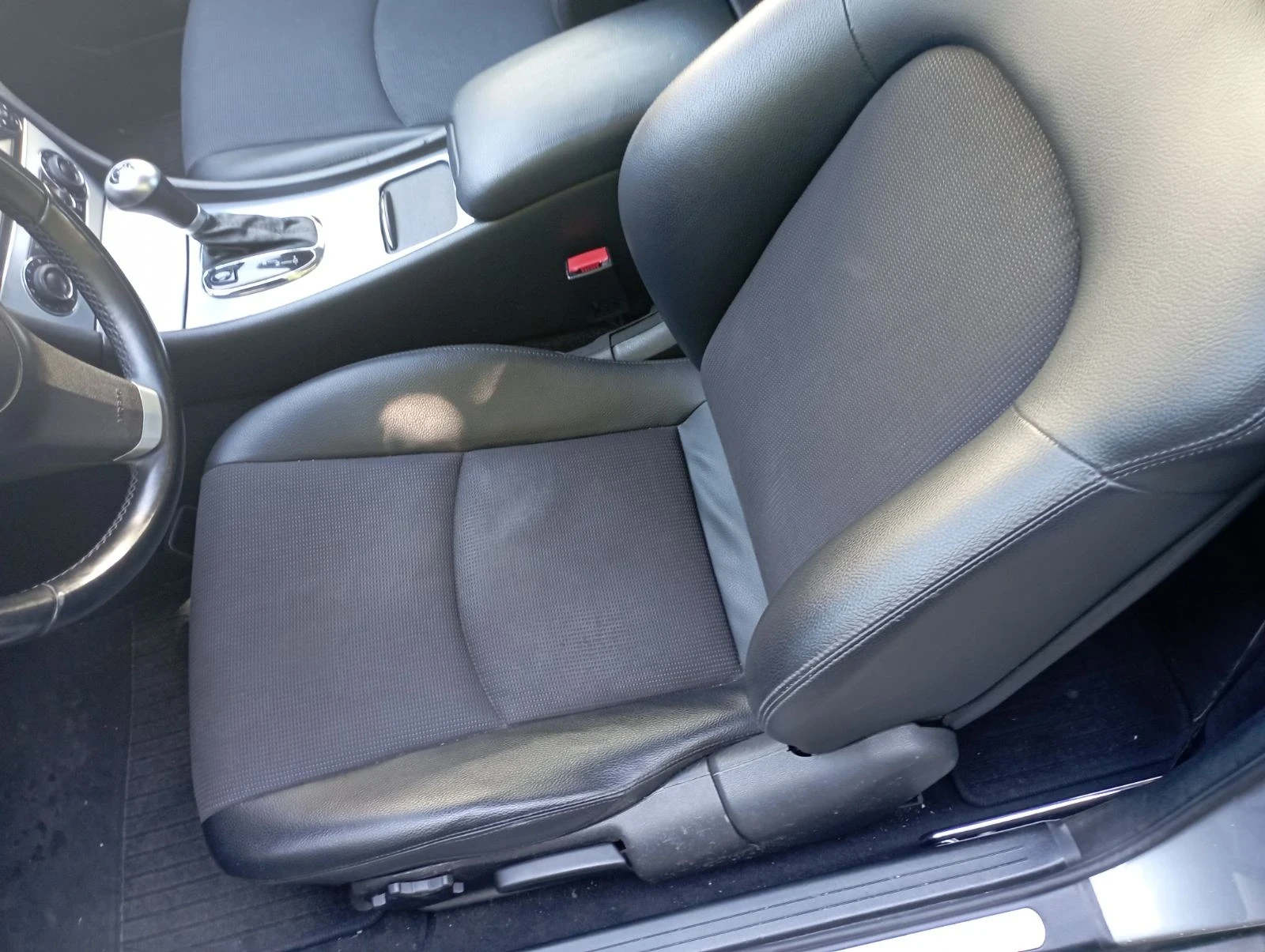 Mercedes-Benz CLC 180, снимка 8 - Автомобили и джипове - 54944206