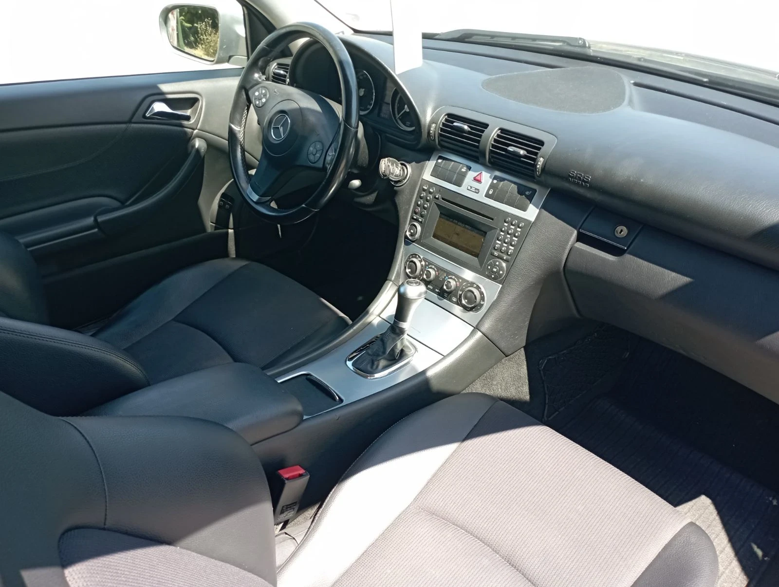 Mercedes-Benz CLC 180, снимка 6 - Автомобили и джипове - 54944206