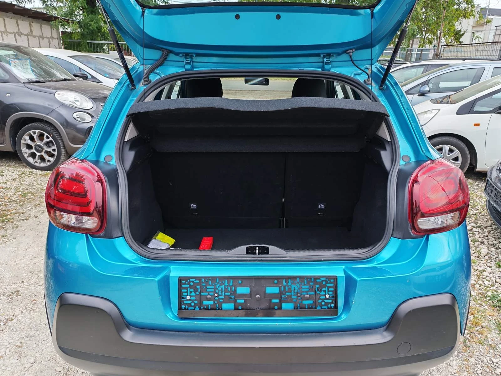 Citroen C3 1.5 ����� | Mobile.bg � ����������� 15