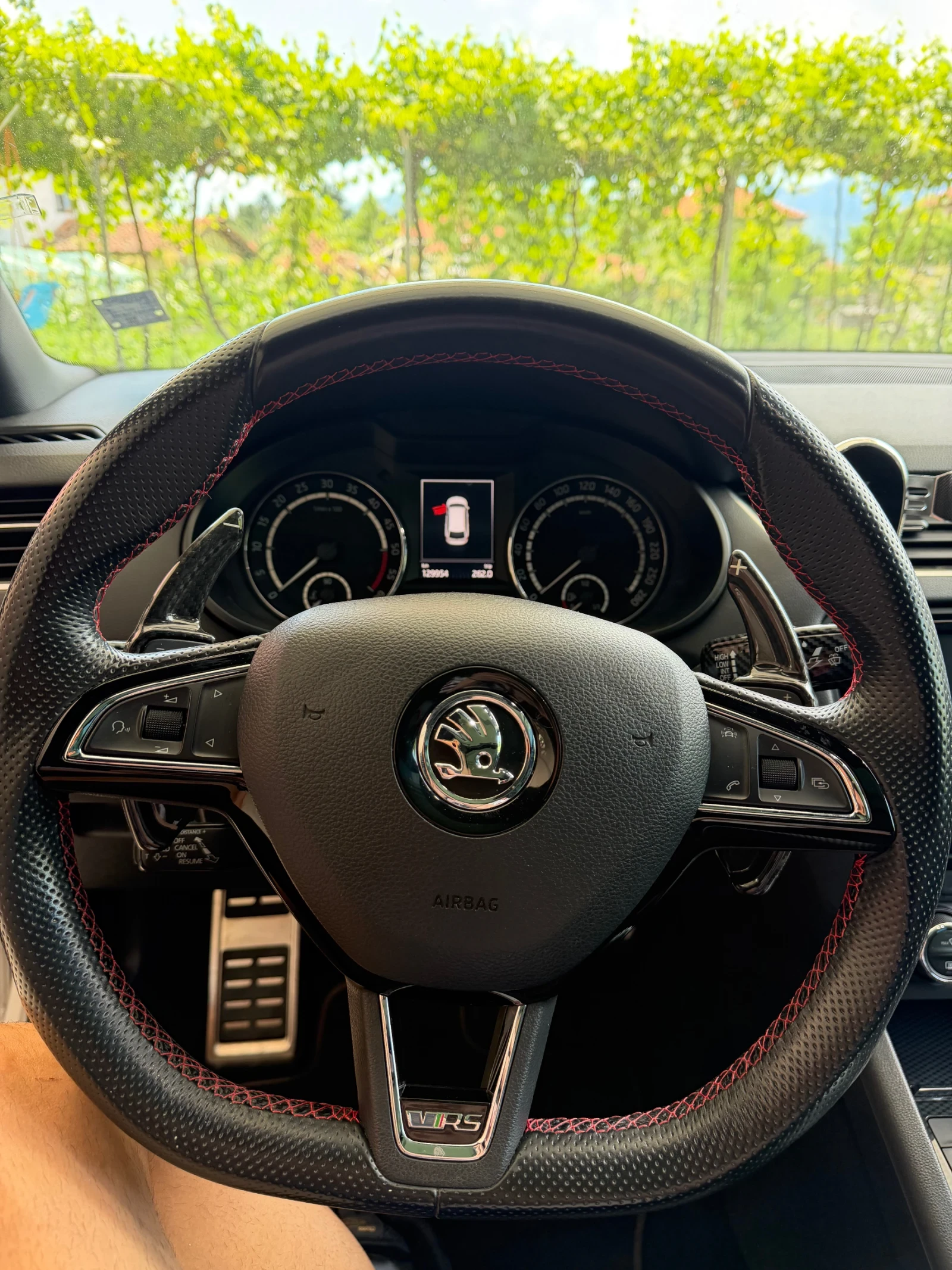 Skoda Octavia VRS, снимка 8 - Автомобили и джипове - 55416592