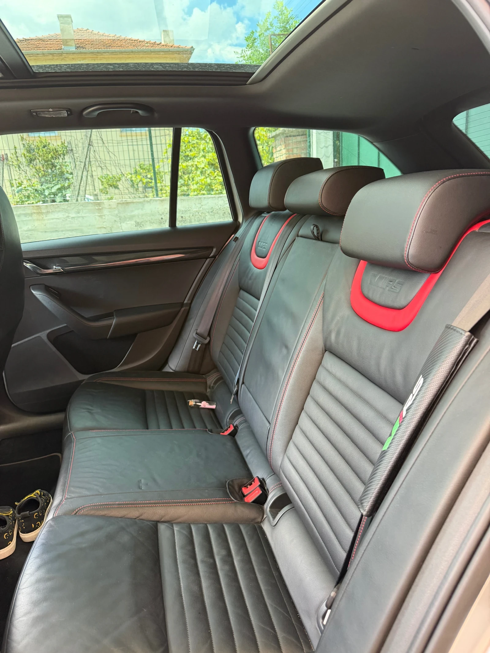 Skoda Octavia VRS, снимка 9 - Автомобили и джипове - 55416592