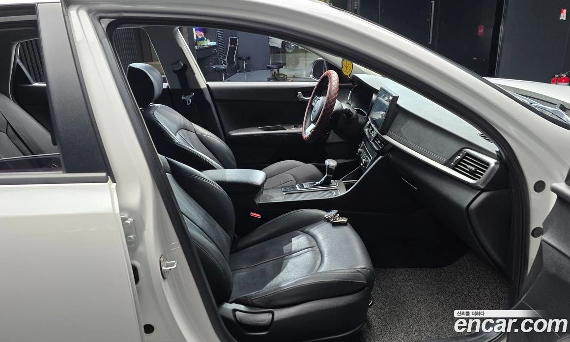 Kia K5 2.0 Luxury, снимка 11 - Автомобили и джипове - 55669061