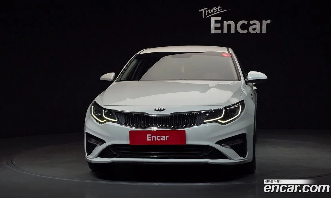 Kia K5 2.0 Luxury, снимка 3 - Автомобили и джипове - 55669061