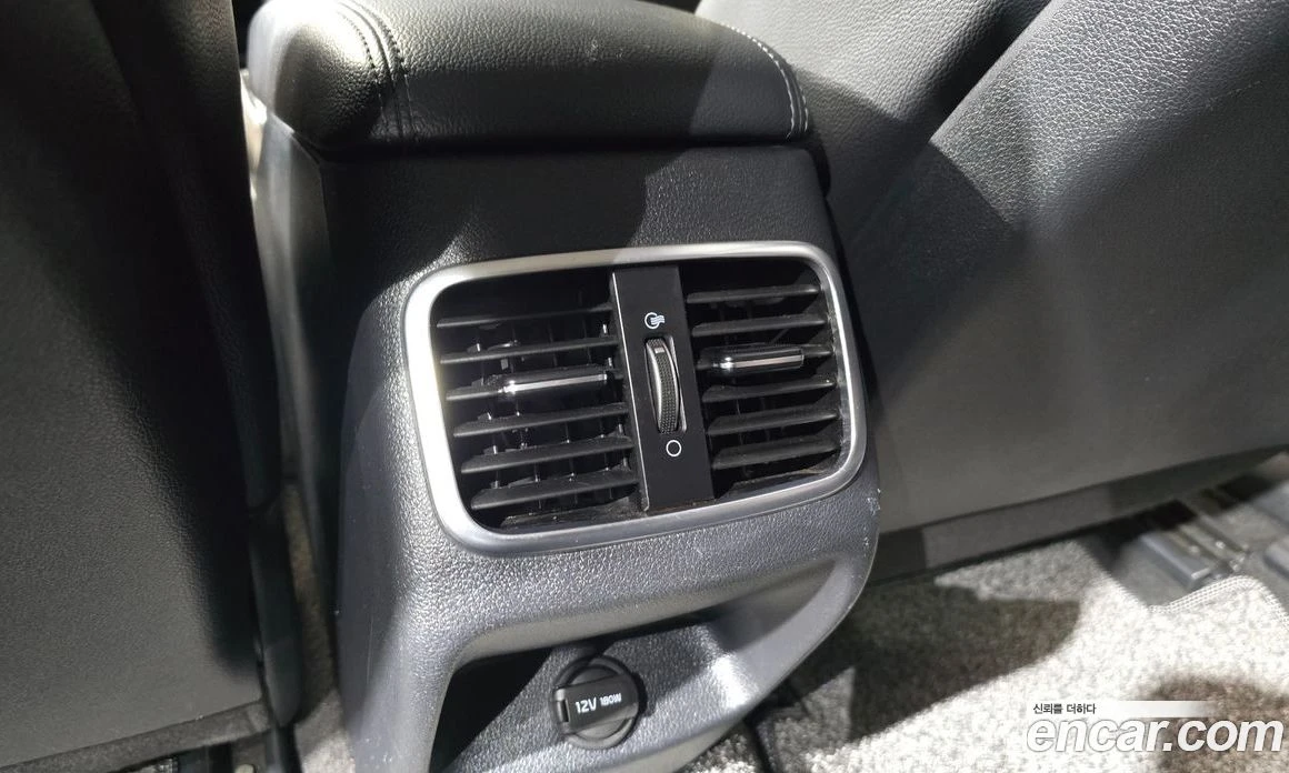 Kia K5 2.0 Luxury, снимка 17 - Автомобили и джипове - 55669061