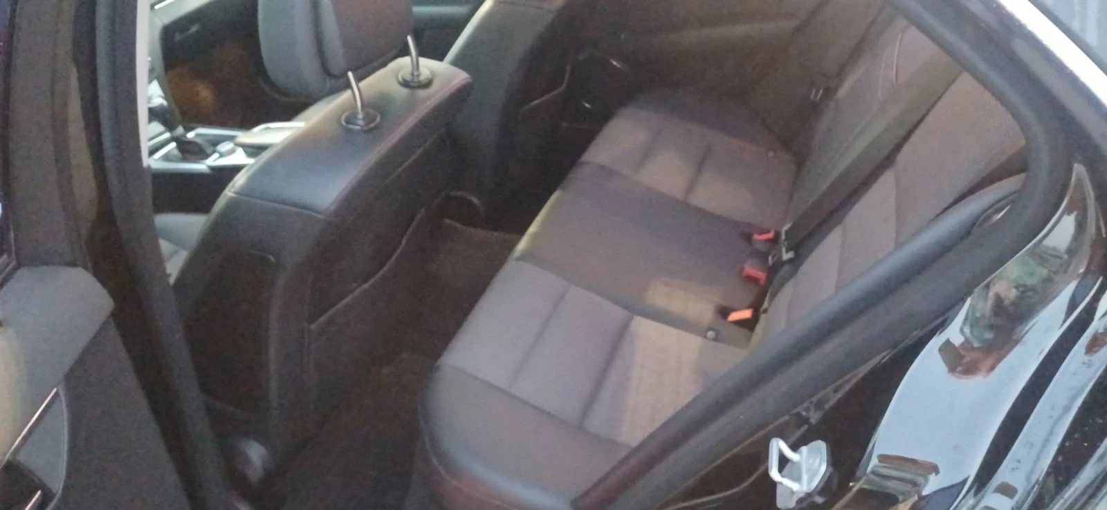 Mercedes-Benz C 200 Лек, снимка 4 - Автомобили и джипове - 55669414