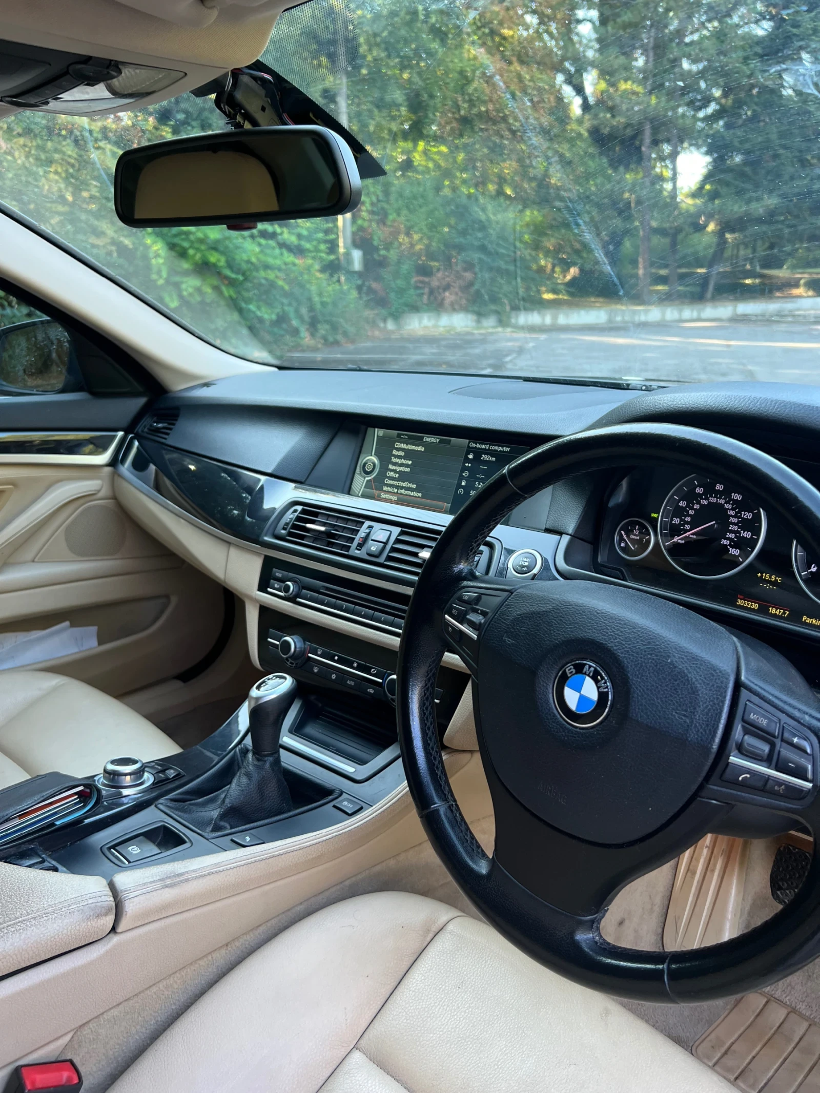 BMW 520, снимка 8 - Автомобили и джипове - 56072175