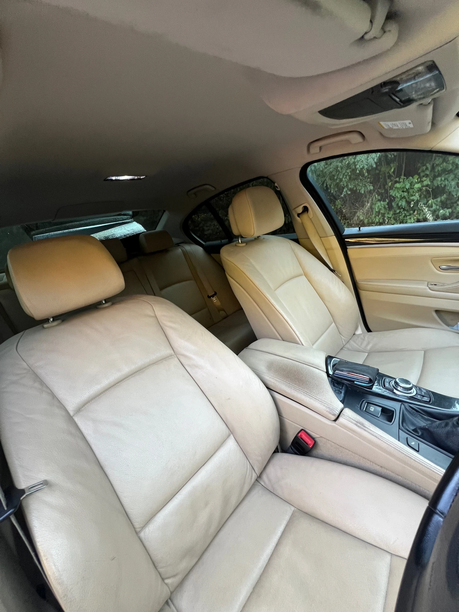 BMW 520, снимка 11 - Автомобили и джипове - 56072175