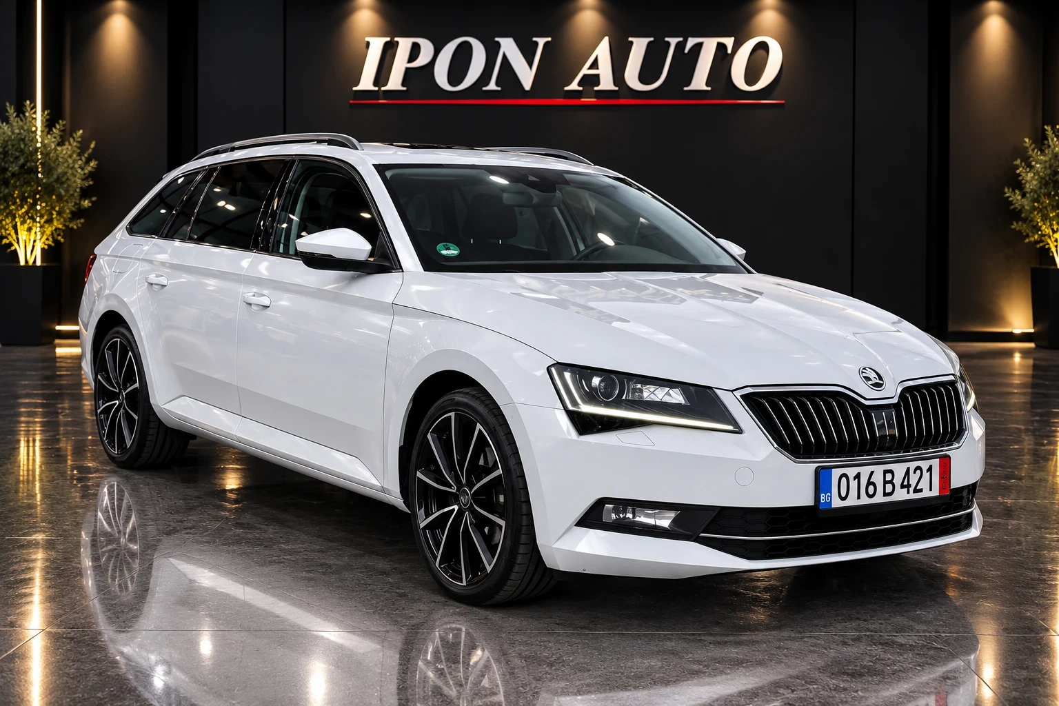 Skoda Superb DISTONIC* DSG* ПОДГРЕВ* NAVI* TOP