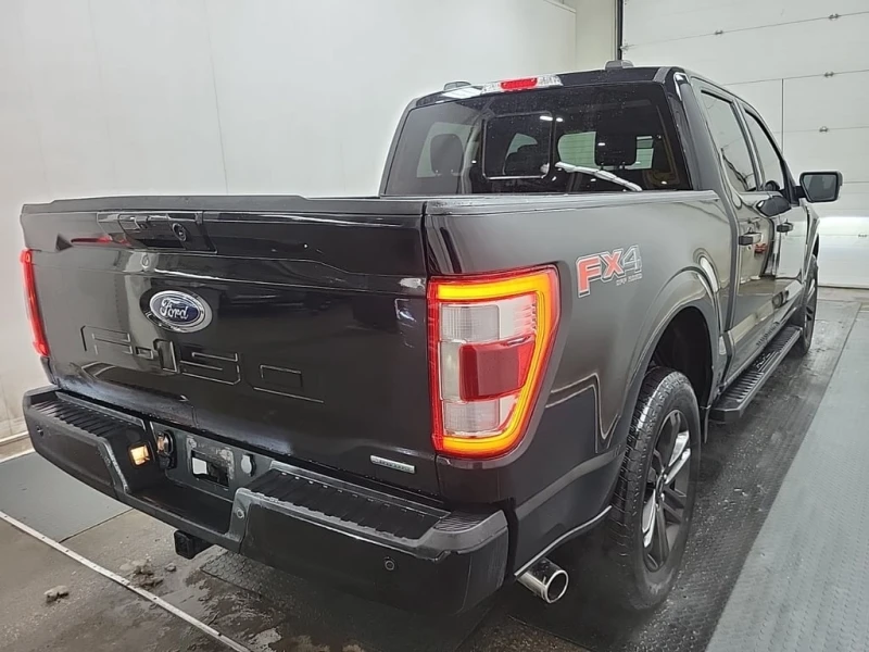 Ford F150 * LARIAT CREW CAB SHORT BED * CARFAX * БЕЗ ПЪРВОНА, снимка 3 - Автомобили и джипове - 52778613