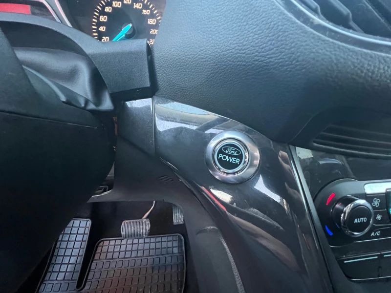 Ford Kuga * ТОП* СОБСТВЕН ЛИЗИНГ, снимка 16 - Автомобили и джипове - 53112101