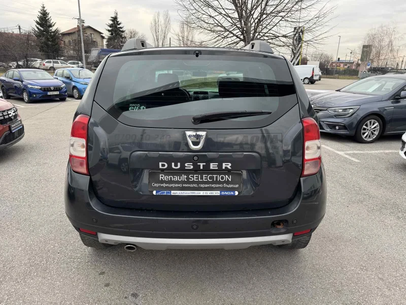 Dacia Duster 1.5Dci, снимка 5 - Автомобили и джипове - 53454010