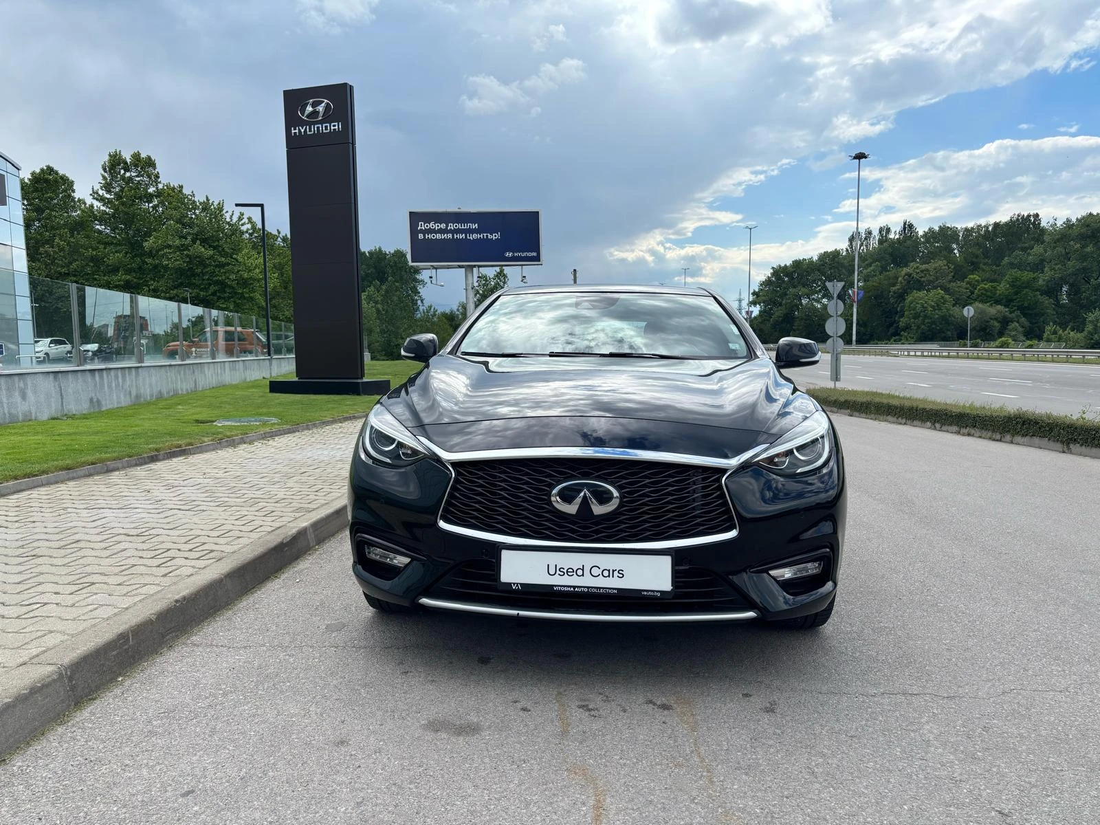 Infiniti Q30 1.6 LUXE 2WD - изображение 5