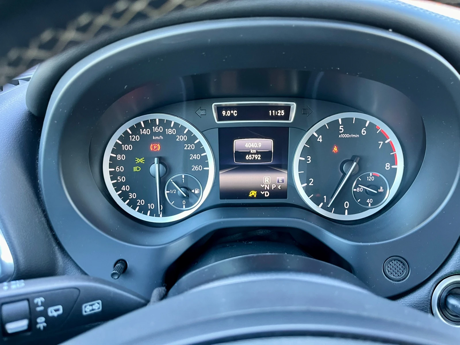 Infiniti Q30 1.6 LUXE 2WD | Mobile.bg — изображение 13