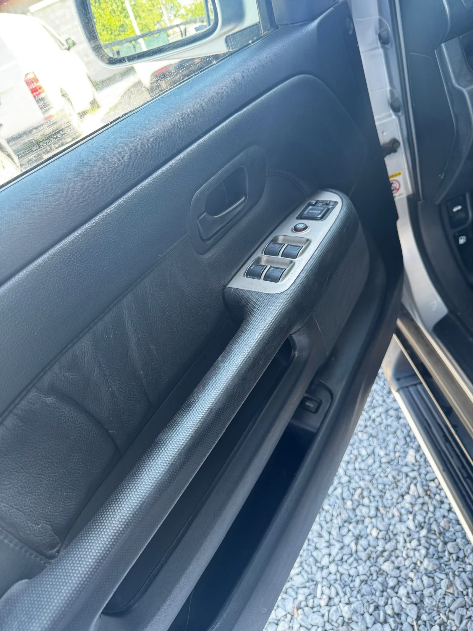 Honda Cr-v 2.0 Газ/Бензин, снимка 12 - Автомобили и джипове - 53056824