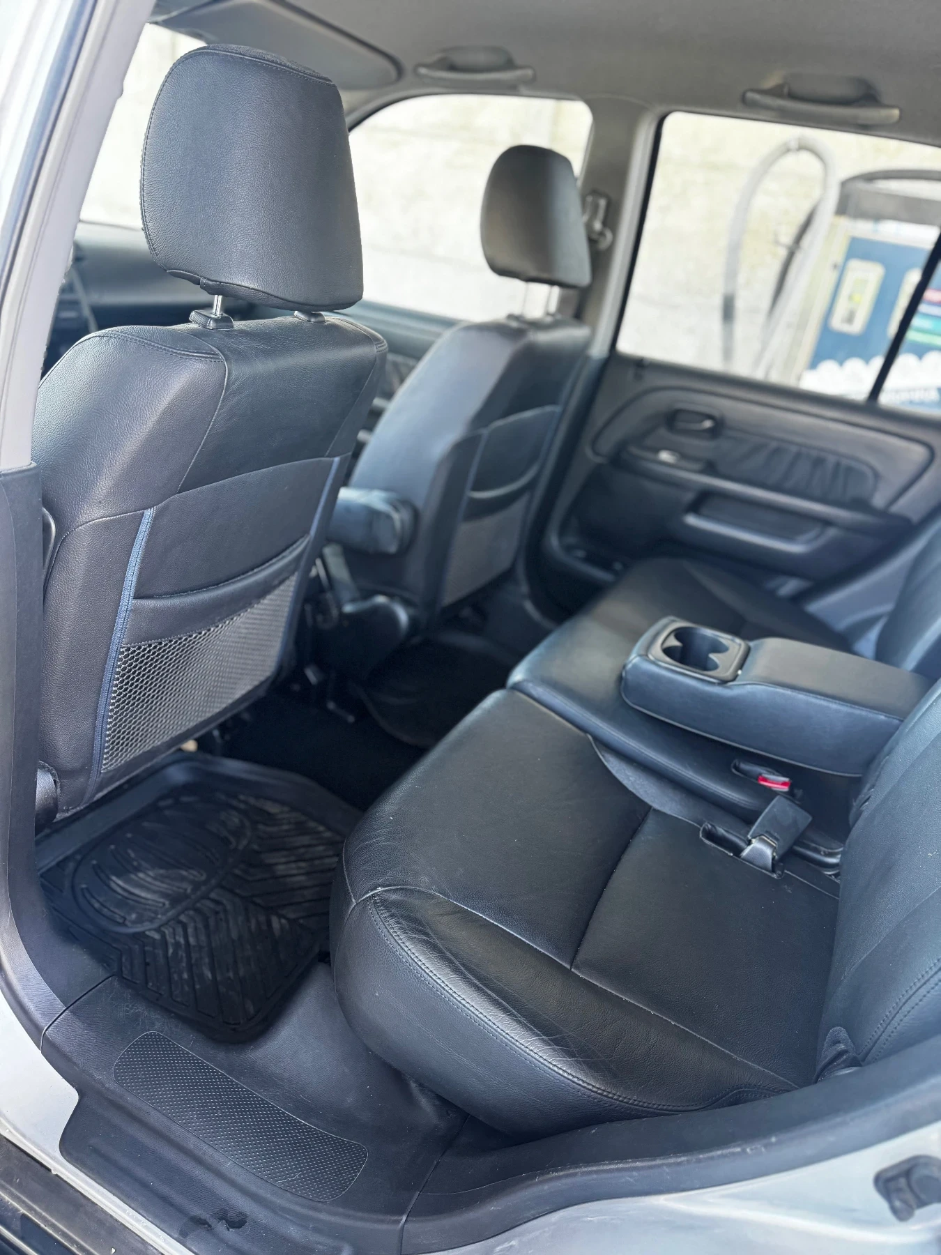Honda Cr-v 2.0 Газ/Бензин, снимка 9 - Автомобили и джипове - 53056824