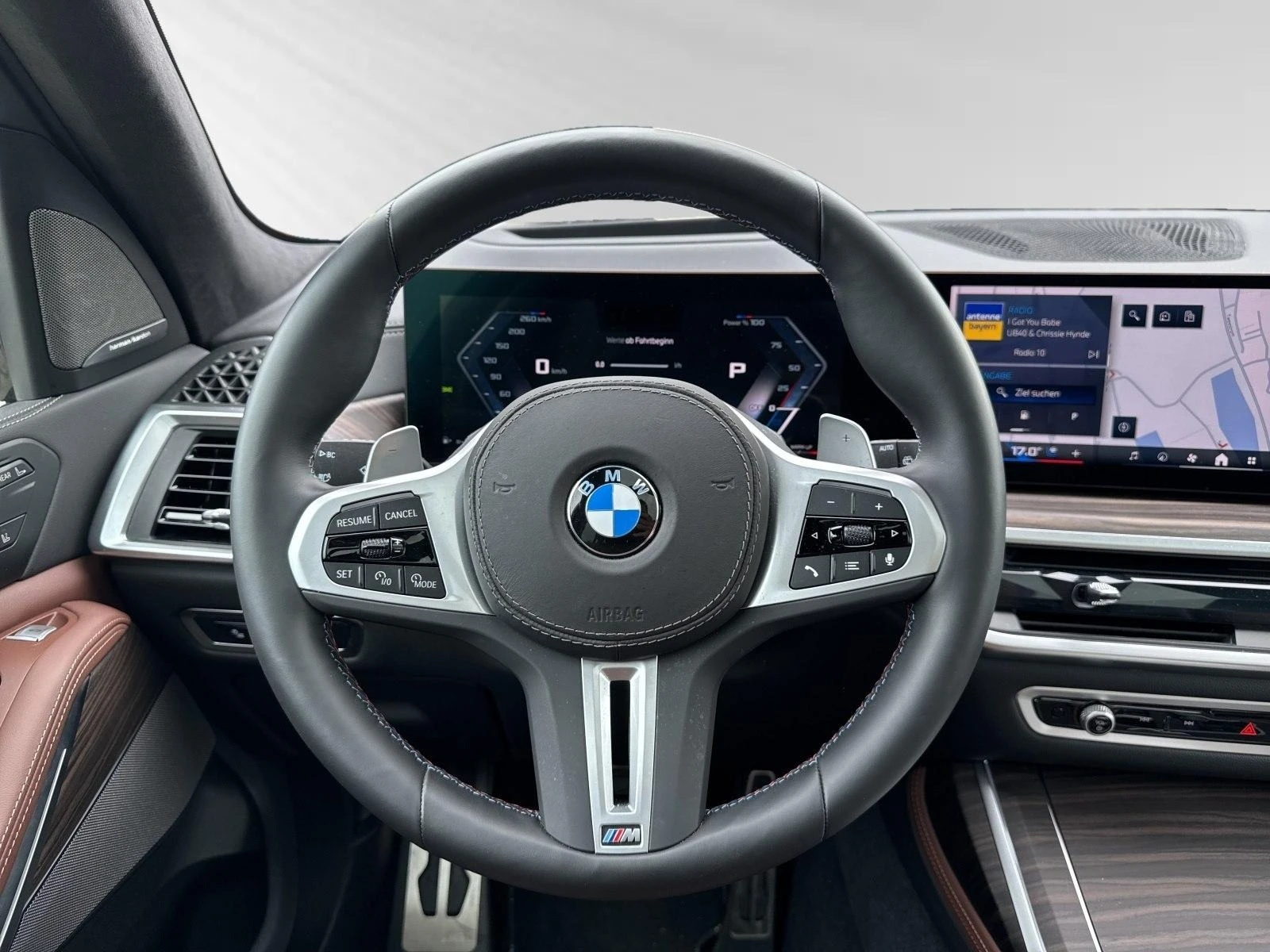 BMW X7 M60 XDRIVE H/K PANO HEAD UP 360 - изображение 9