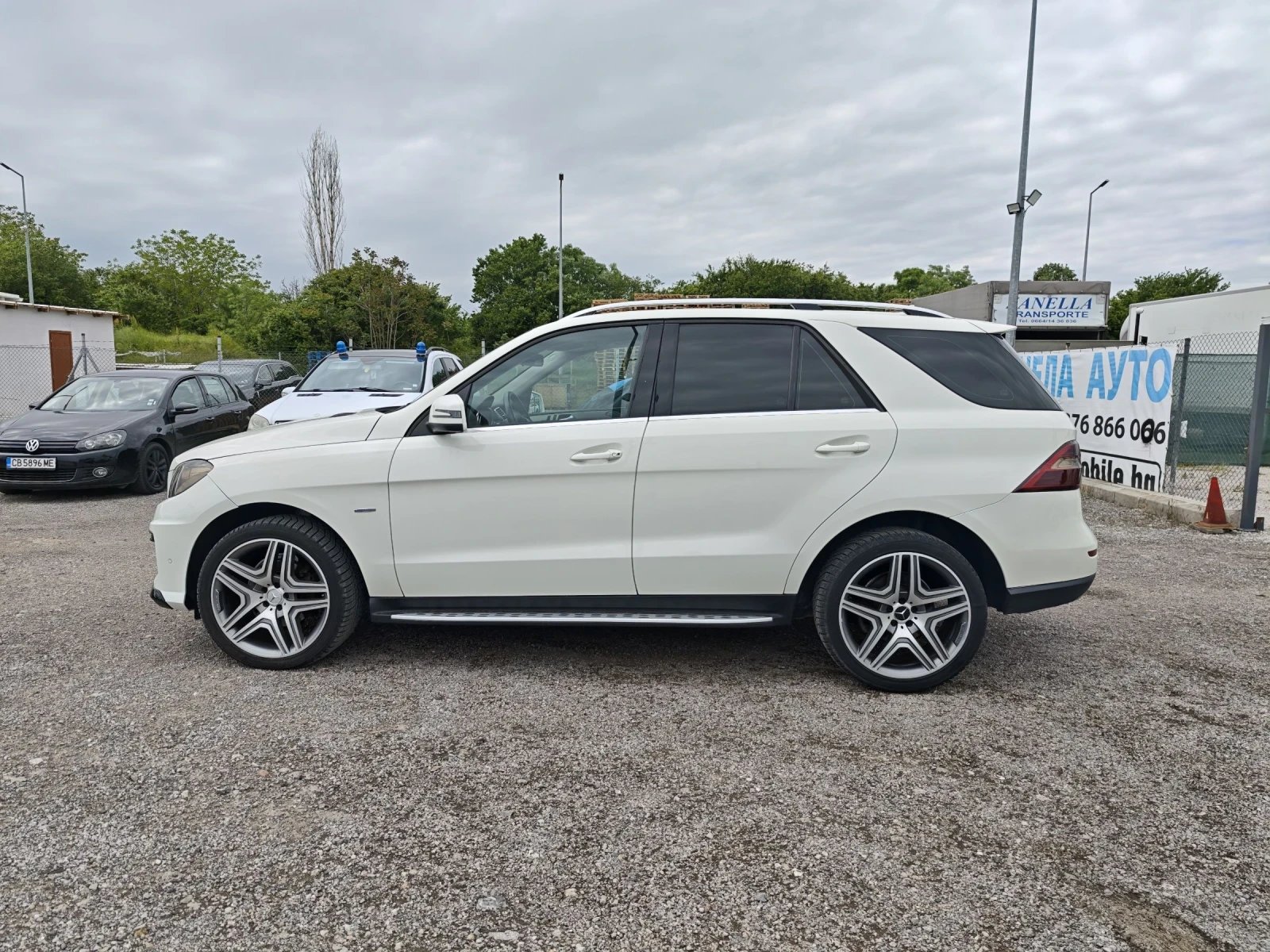 Mercedes-Benz ML 350 AMG 21 FULL TOP, снимка 8 - Автомобили и джипове - 52002347