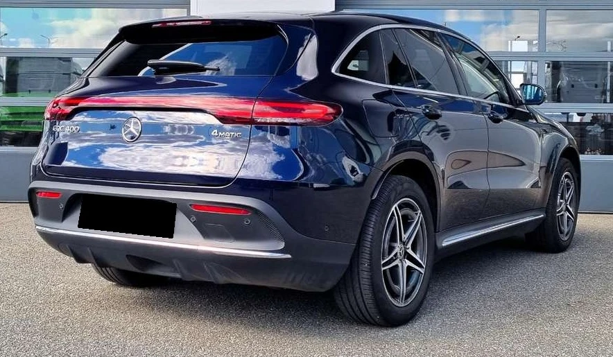 Mercedes-Benz EQC 400 SUV 4Matic AMG Line - изображение 2