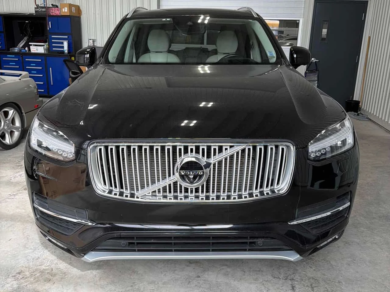 Volvo Xc90 * Inscription * DISTRONIC* ОБДУХВАНЕ* ПАНОРАМА* , снимка 15 - Автомобили и джипове - 53749509