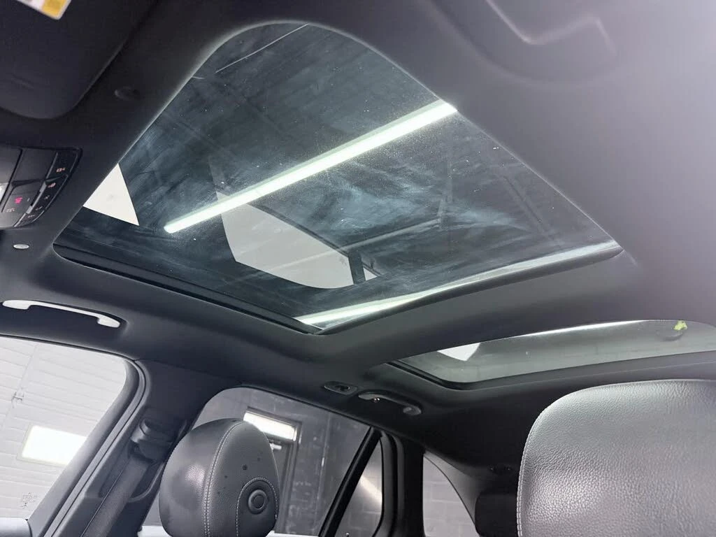 Mercedes-Benz GLC 300 4MATIC | AMG PKG| DISTRONIC| CARPLAY| 360CAM| PANO, снимка 13 - Автомобили и джипове - 54116871