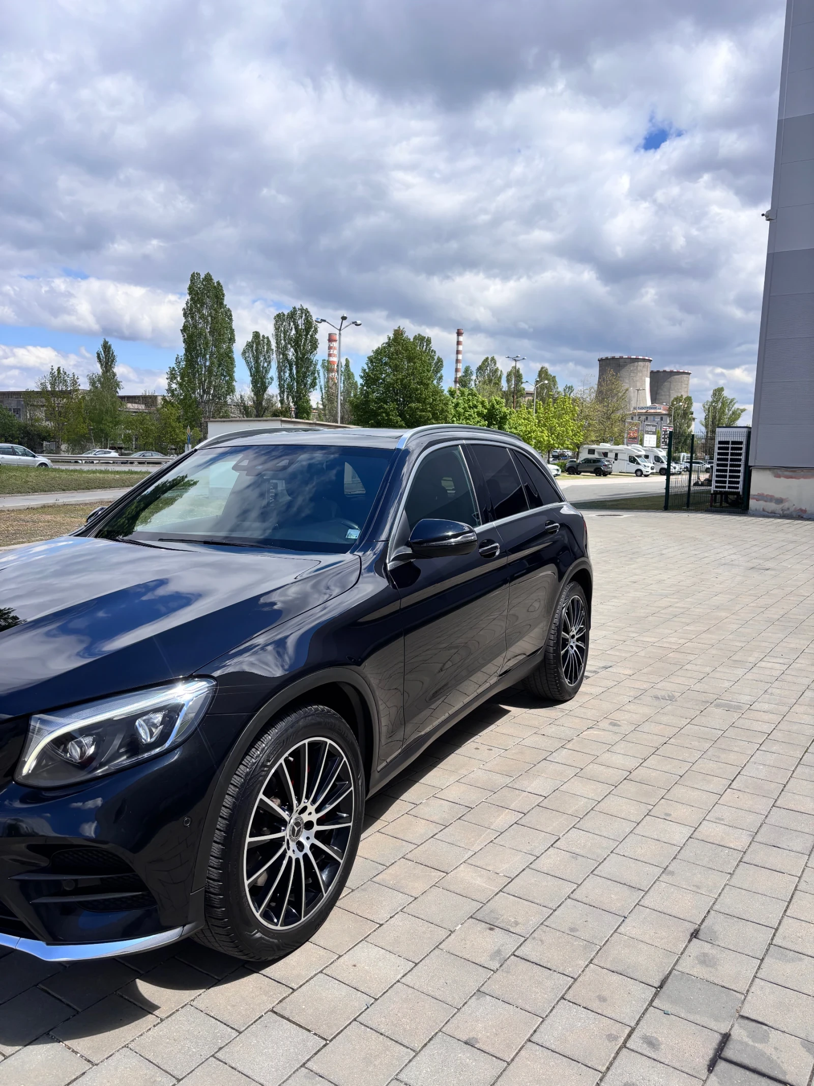 Mercedes-Benz GLC 250, снимка 4 - Автомобили и джипове - 54416150