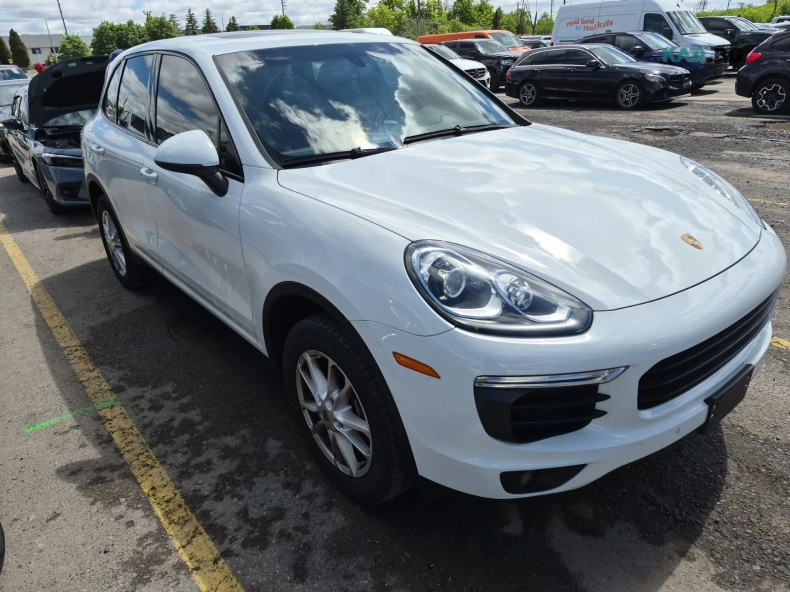 Porsche Cayenne * АвтоКредит * (ЦЕНА ДО БГ), снимка 2 - Автомобили и джипове - 54919426