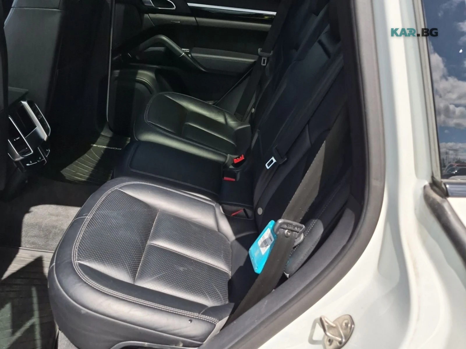 Porsche Cayenne * АвтоКредит * (ЦЕНА ДО БГ), снимка 11 - Автомобили и джипове - 54919426
