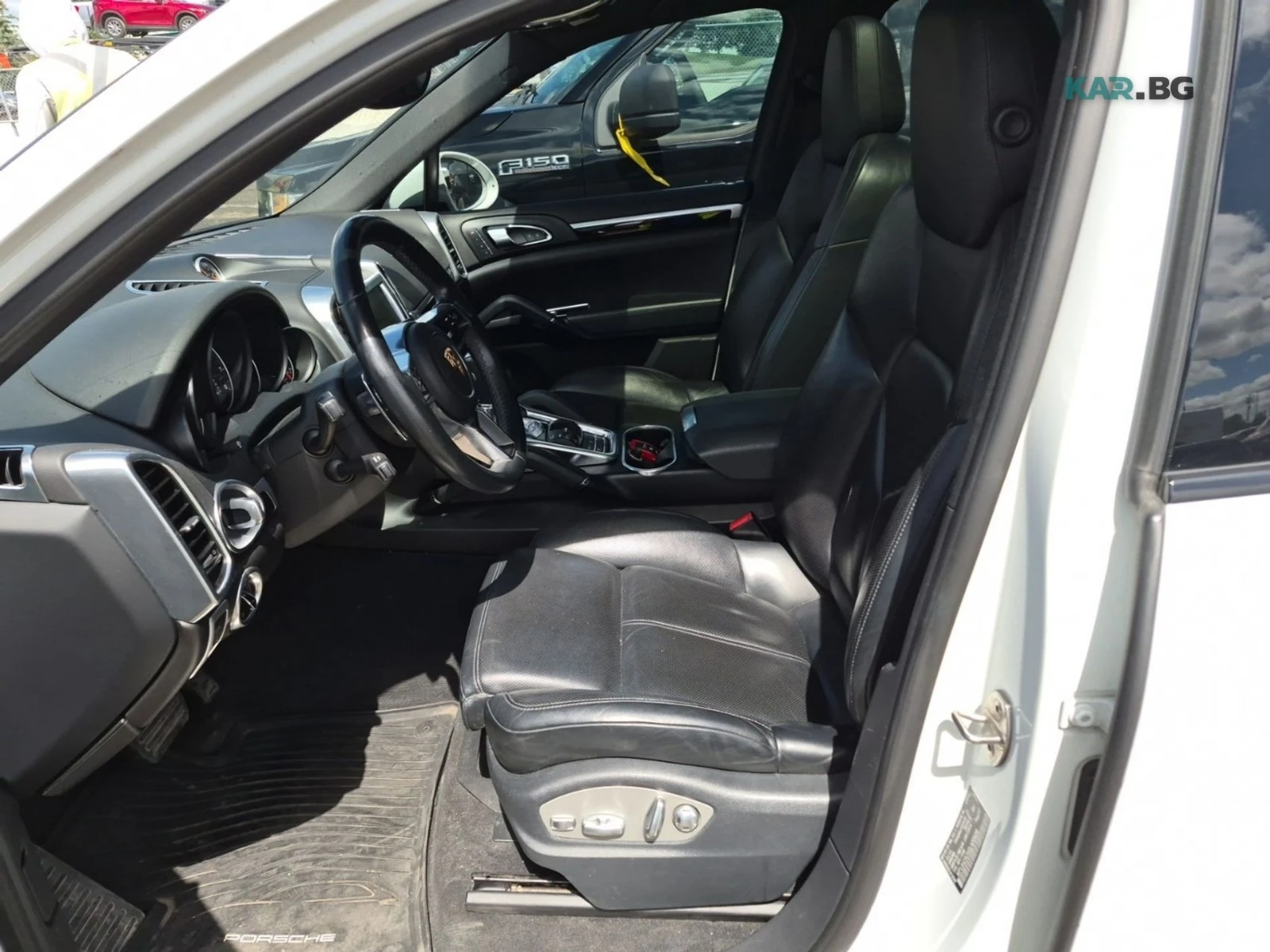 Porsche Cayenne * АвтоКредит * (ЦЕНА ДО БГ), снимка 7 - Автомобили и джипове - 54919426
