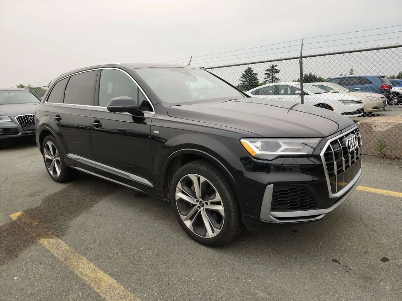 Audi Q7 PROGRESSIV/CARFAX/ДИСТРОНИК/2 КЛЮЧА/ПОДГРЕВ/ОБДУХ/, снимка 2 - Автомобили и джипове - 55317683