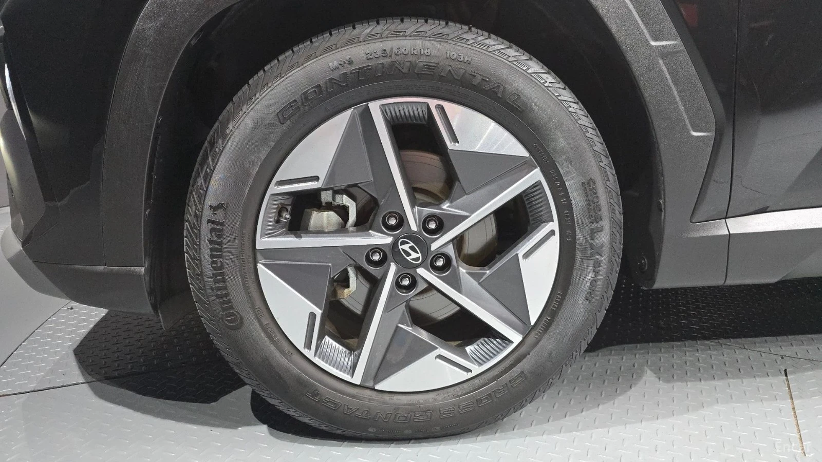 Hyundai Tucson PREMIUM* ОБДУХВАНЕ* ПОДГРЕВ* DIGITAL* КАМ* ДИСТРОН, снимка 5 - Автомобили и джипове - 55586597