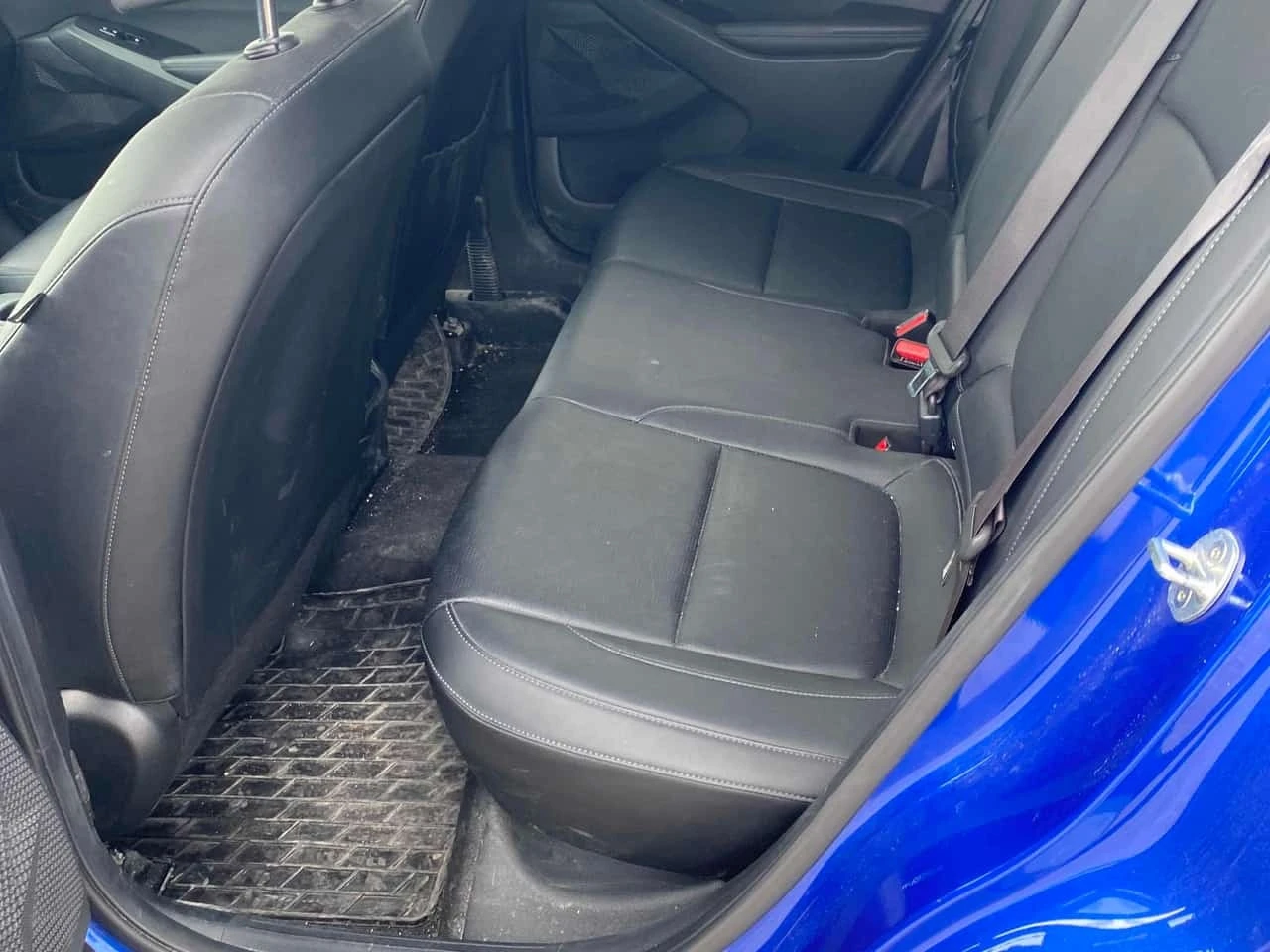 Kia Seltos EX | CARFAX | ������ ���������������� �� KIA | Mobile.bg � ����������� 13